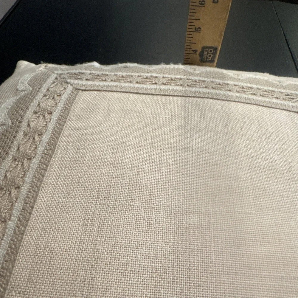 Light Beige Cotton Linen  CROCHET Lace Trim PILLOW RUFFLED EDGE EUC